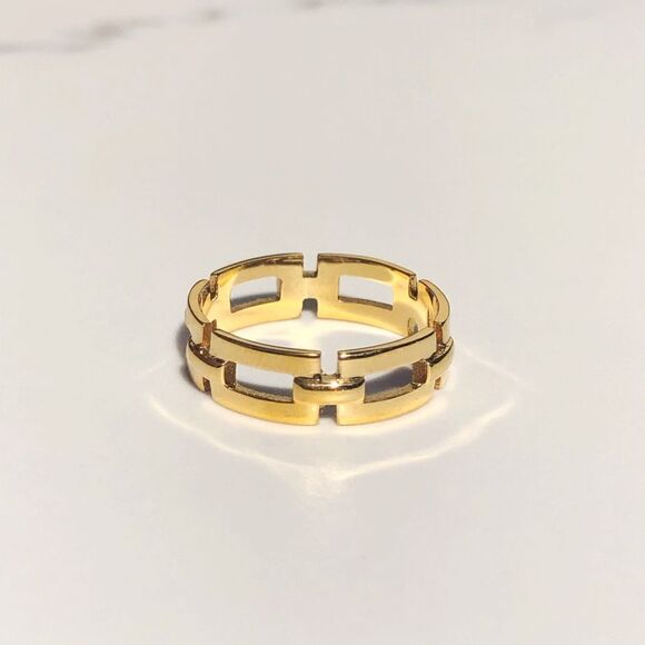 New! “Samantha” Gold Ring  - Picture 1 of 4